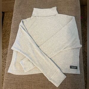 Crop sweater